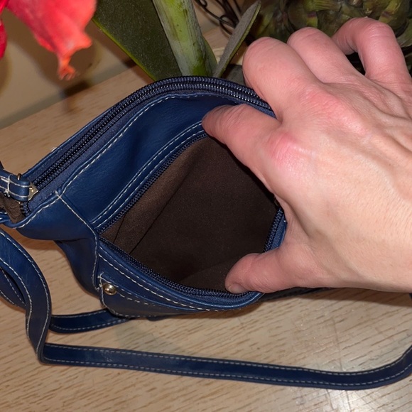 Crossbody Purse Messenger Blue Faux Leather Bag - Picture 10 of 16